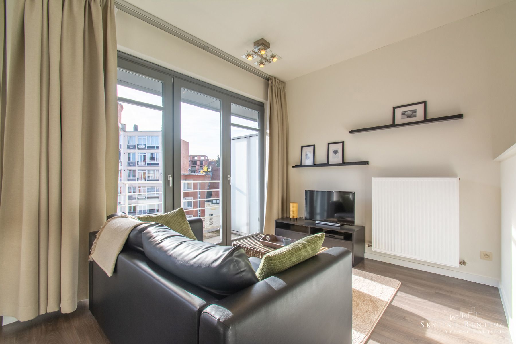 Gemeubelde Studio met slaapkamer-hoek van ±51m² foto 5