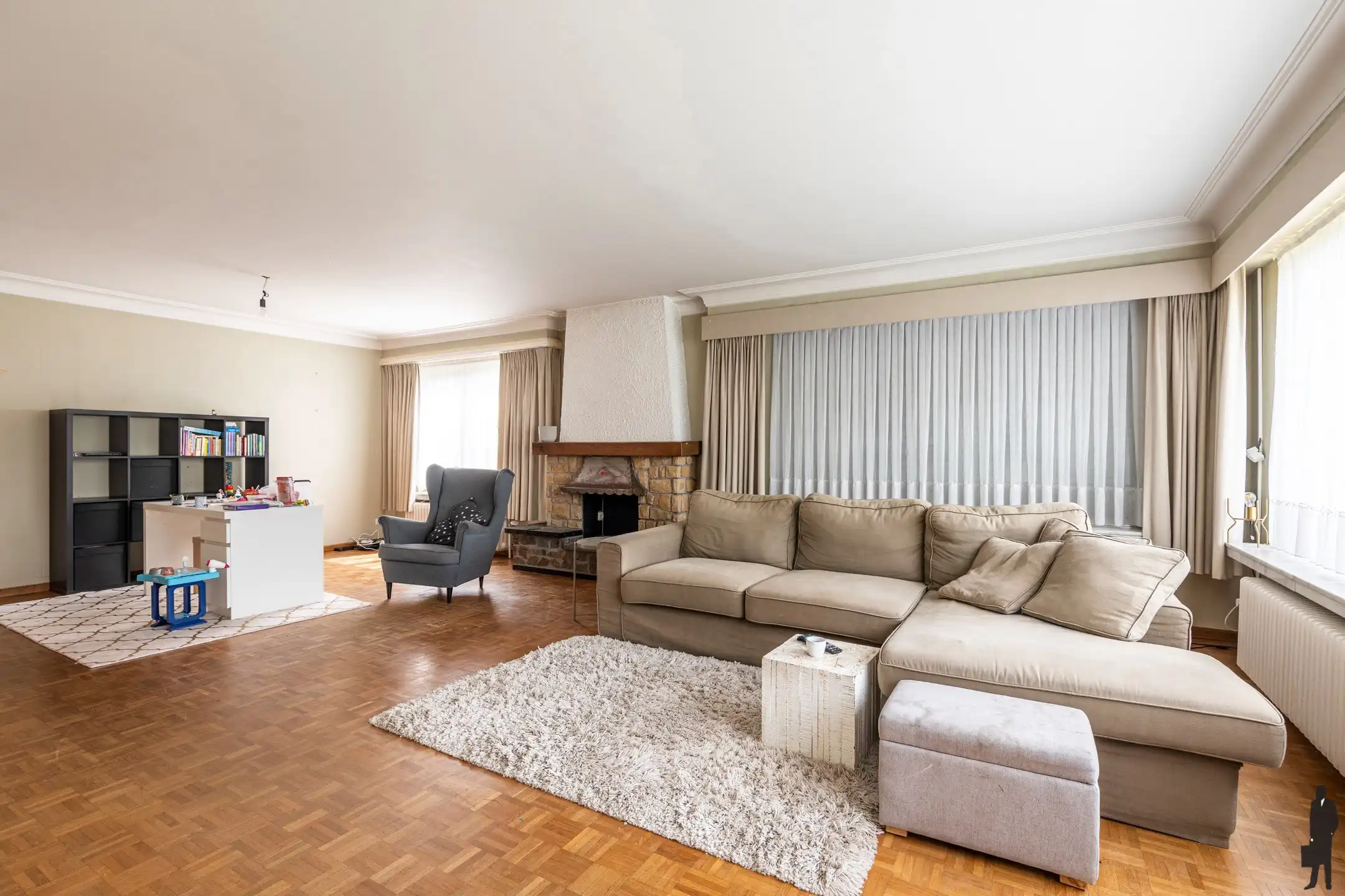 Woning met 4 slpk. op ca. 2.530m² grond met weids uitzicht! foto 3