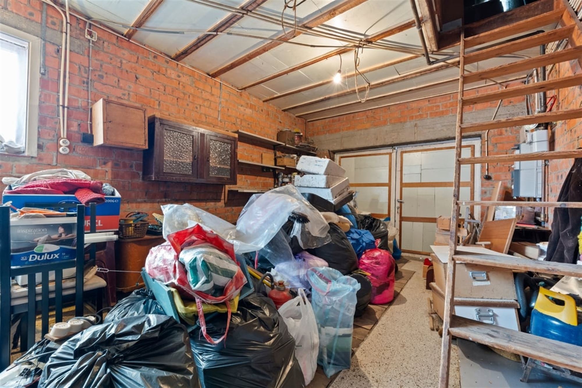 OP TE FRISSEN GELIJKVLOERSE GEZINSWONING OP EEN KNAP PERCEEL VAN 14A29CA IN WOMMERSOM foto 20