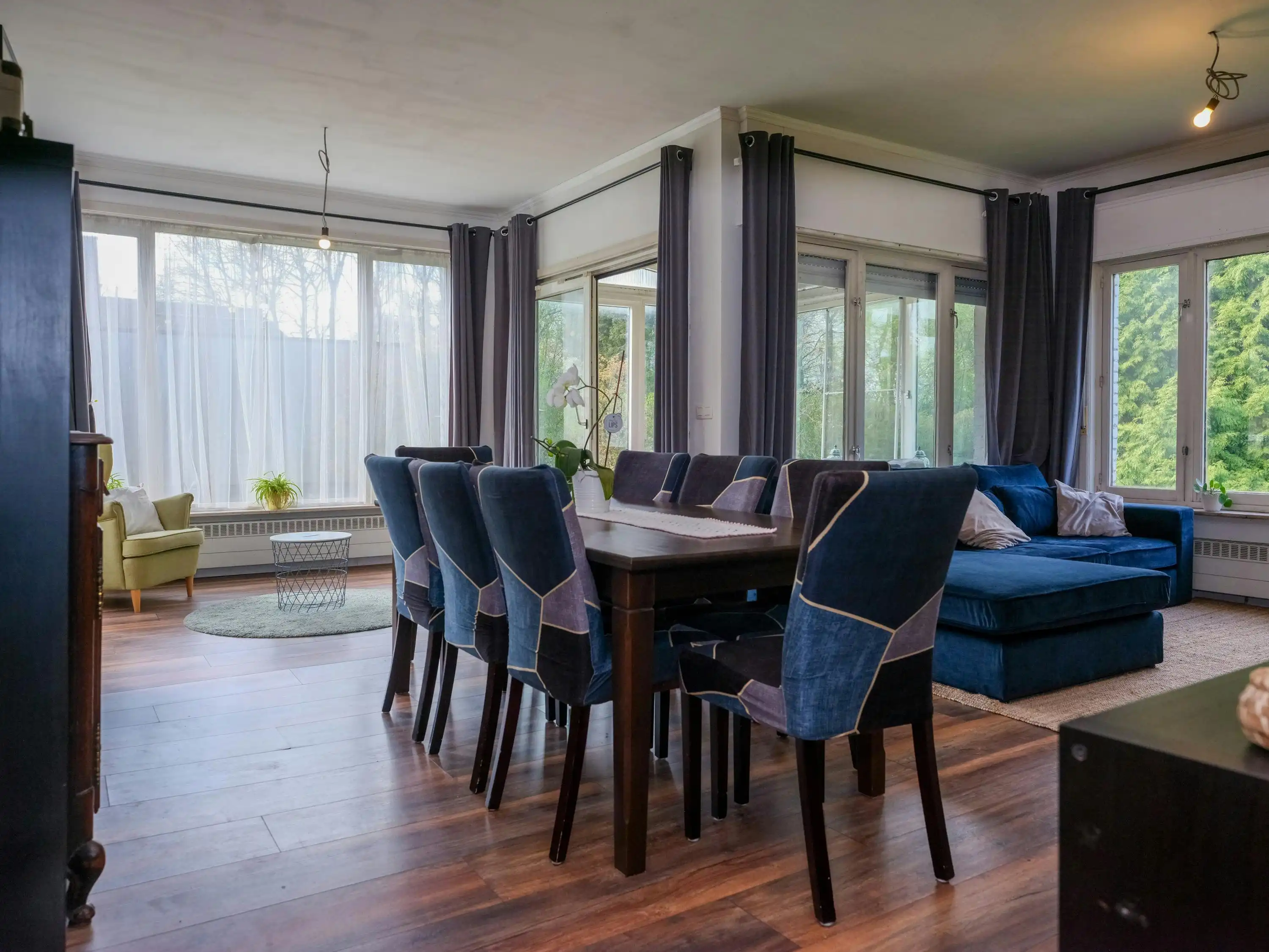 Te renoveren huis met 4 slaapkamers te Assebroek  foto 2