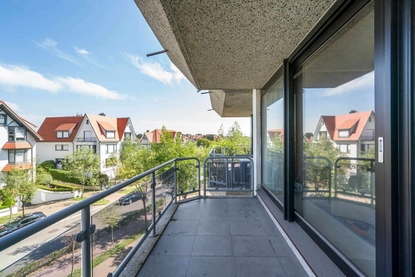 Ruim appartement op een steenworp van het Albertplein foto 6