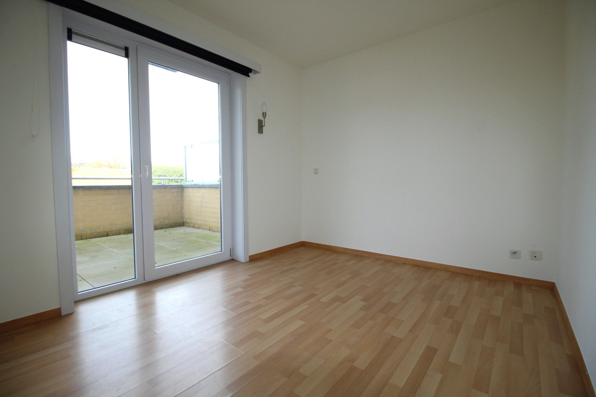 Ruim appartement met garage! foto 10