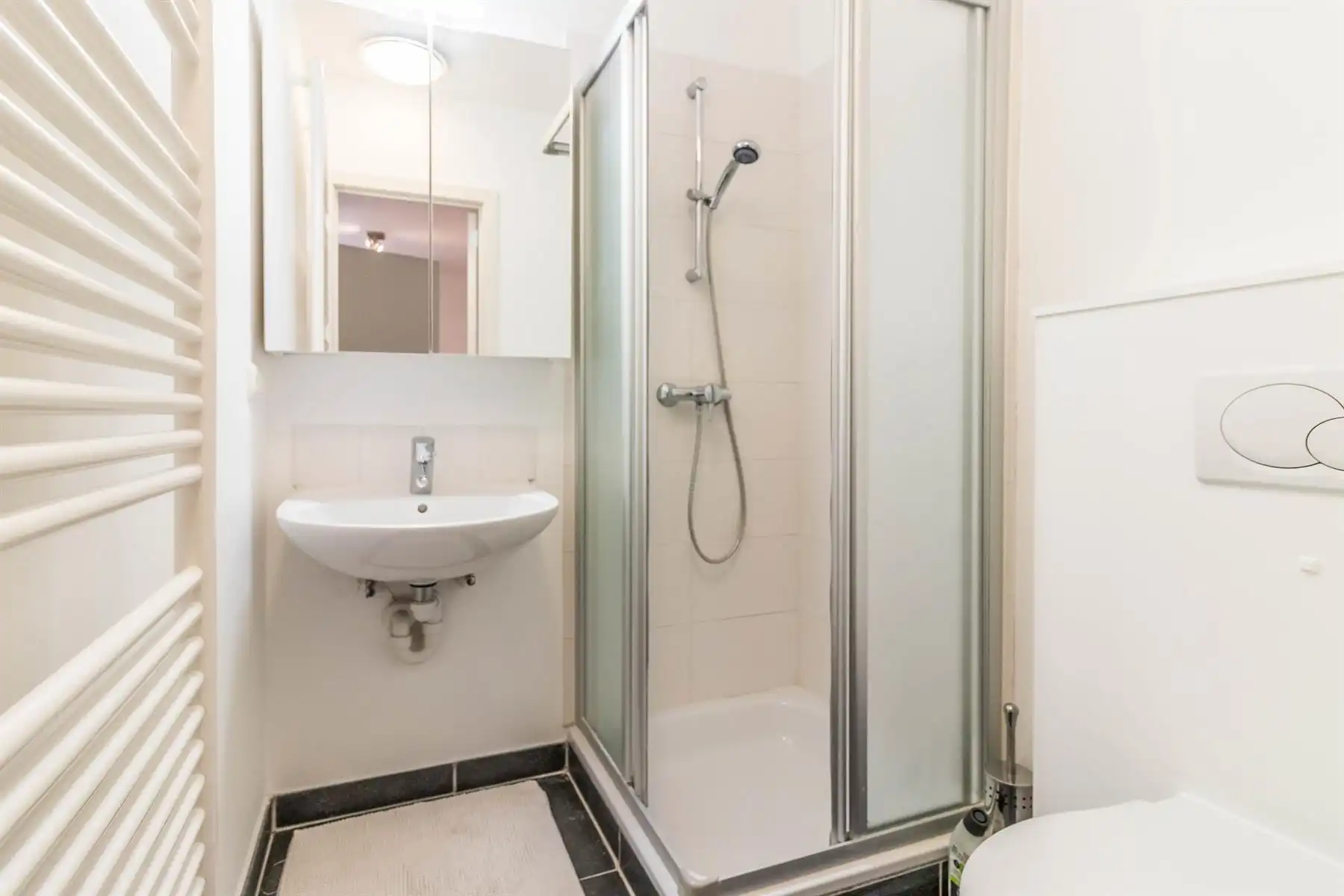 Appartement te huur foto 9