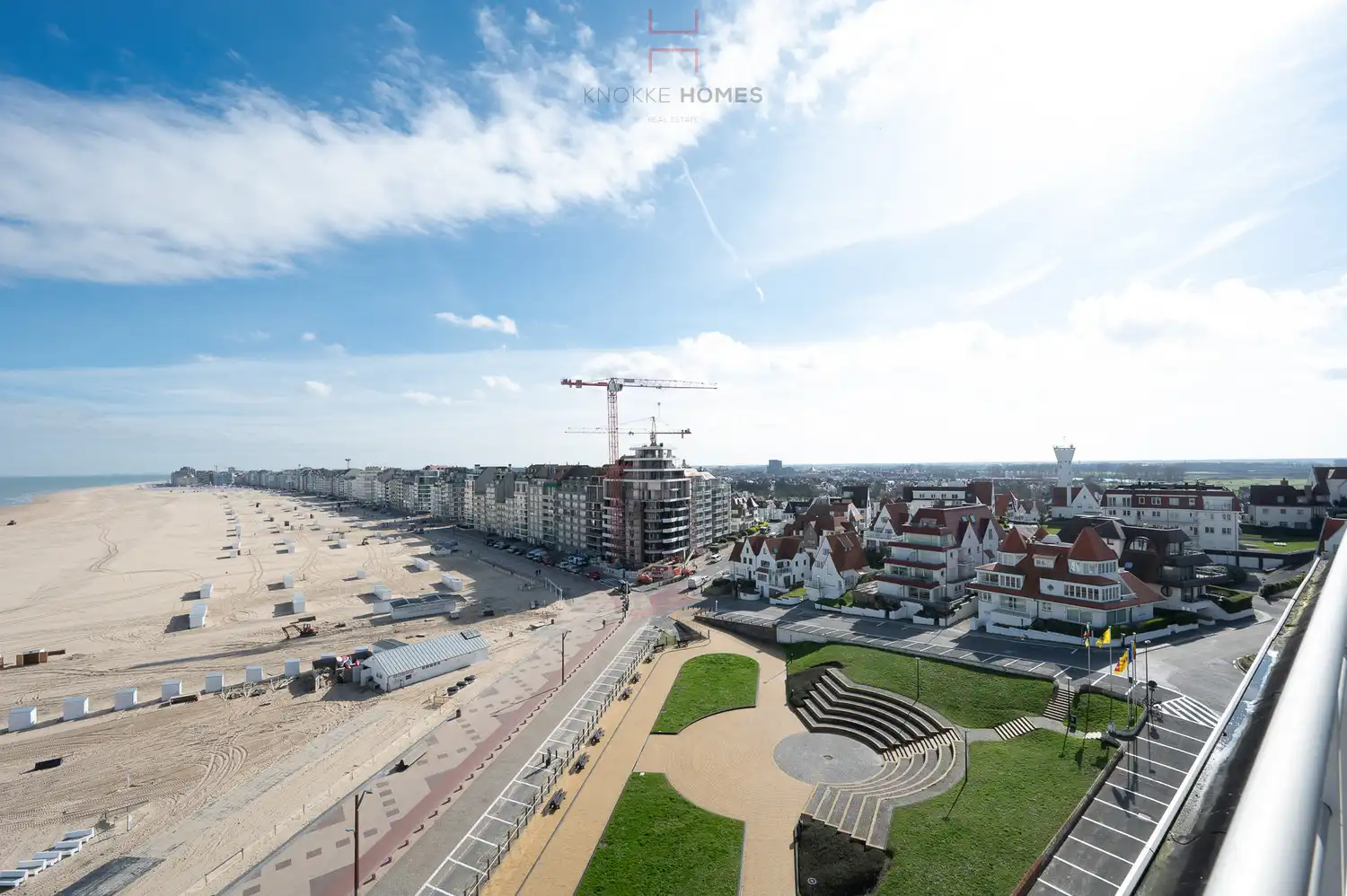 Uitzonderlijk dakappartement met panoramisch zeezicht in Duinbergen foto 4