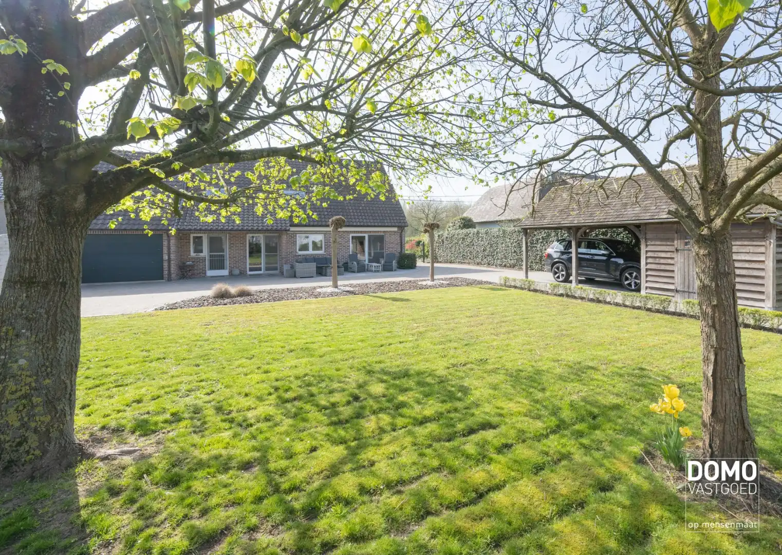 Karaktervolle en ruime gezinswoning in pastorij-/fermettestijl met prachtige tuin en 4 slaapkamers in het groene Kortessem foto 20