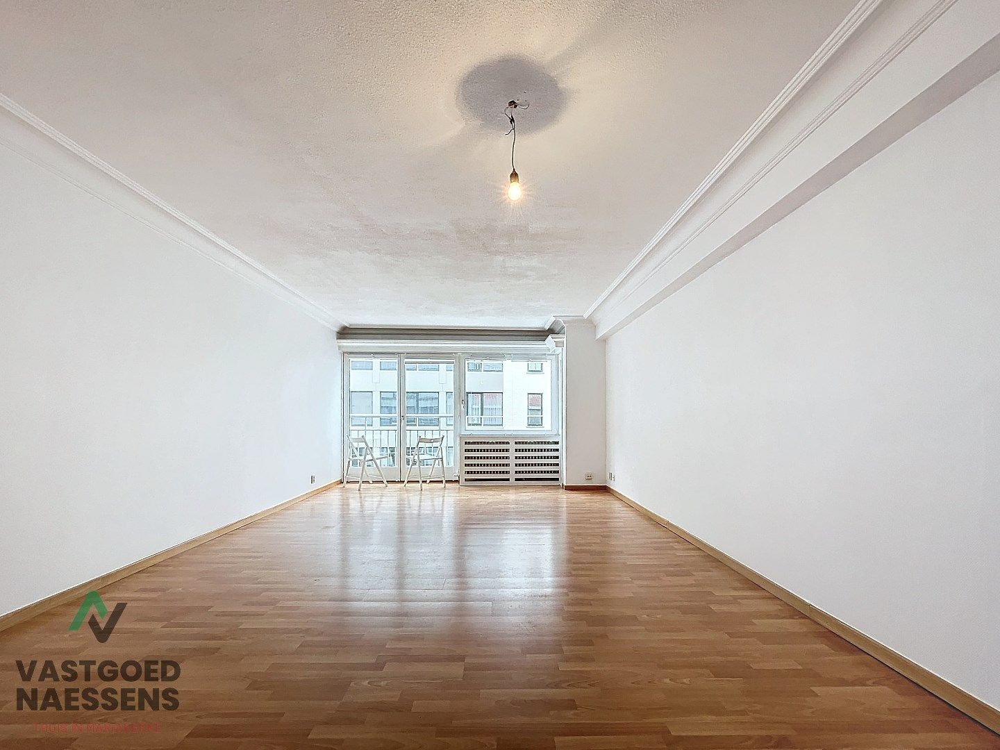 INSTAPKLAAR 2 SLPK APP - VLAKBIJ ZEEDIJK  foto {{pictureIndex}}