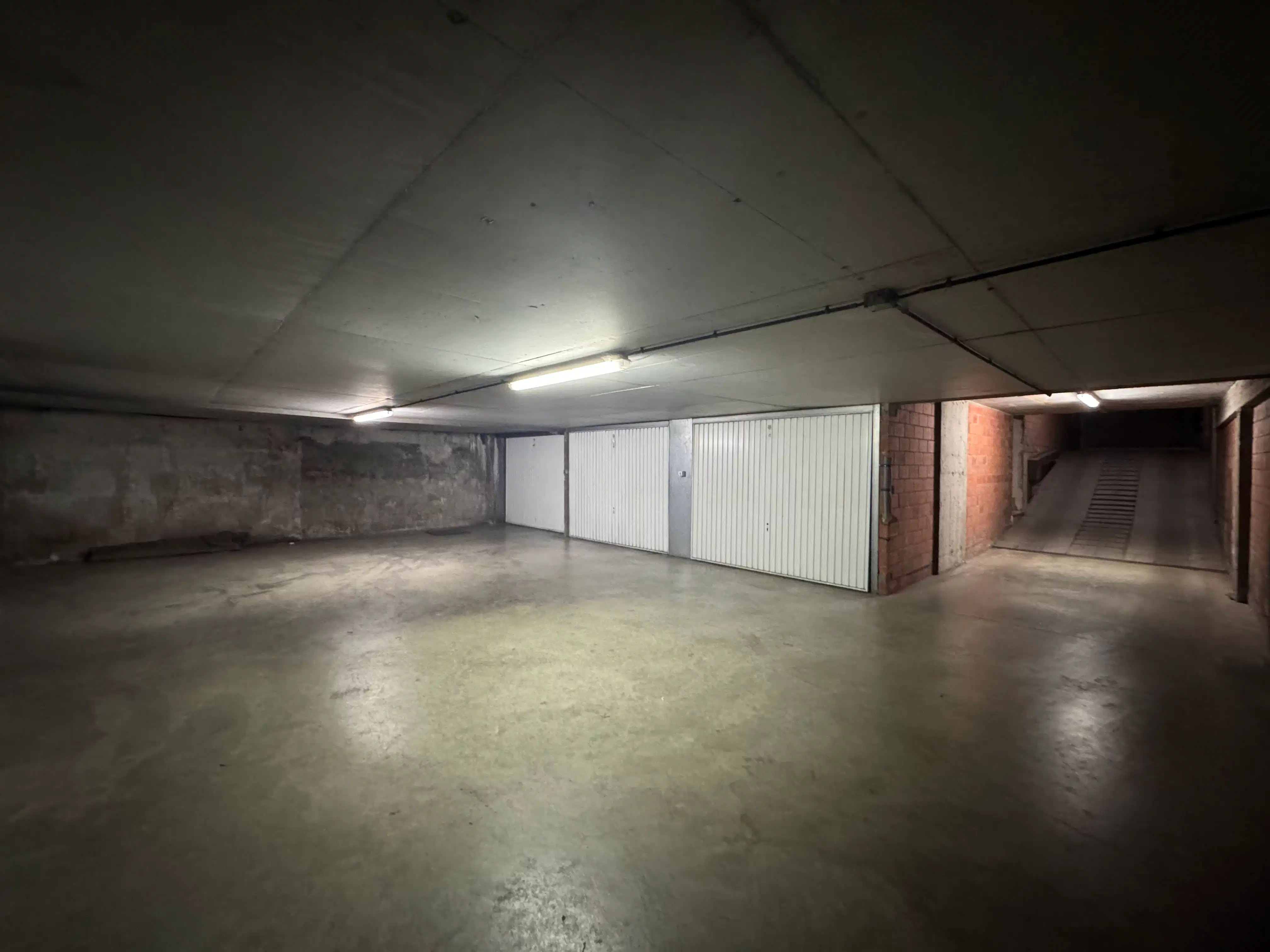 Garagebox in stadscentrum Oostende foto 6