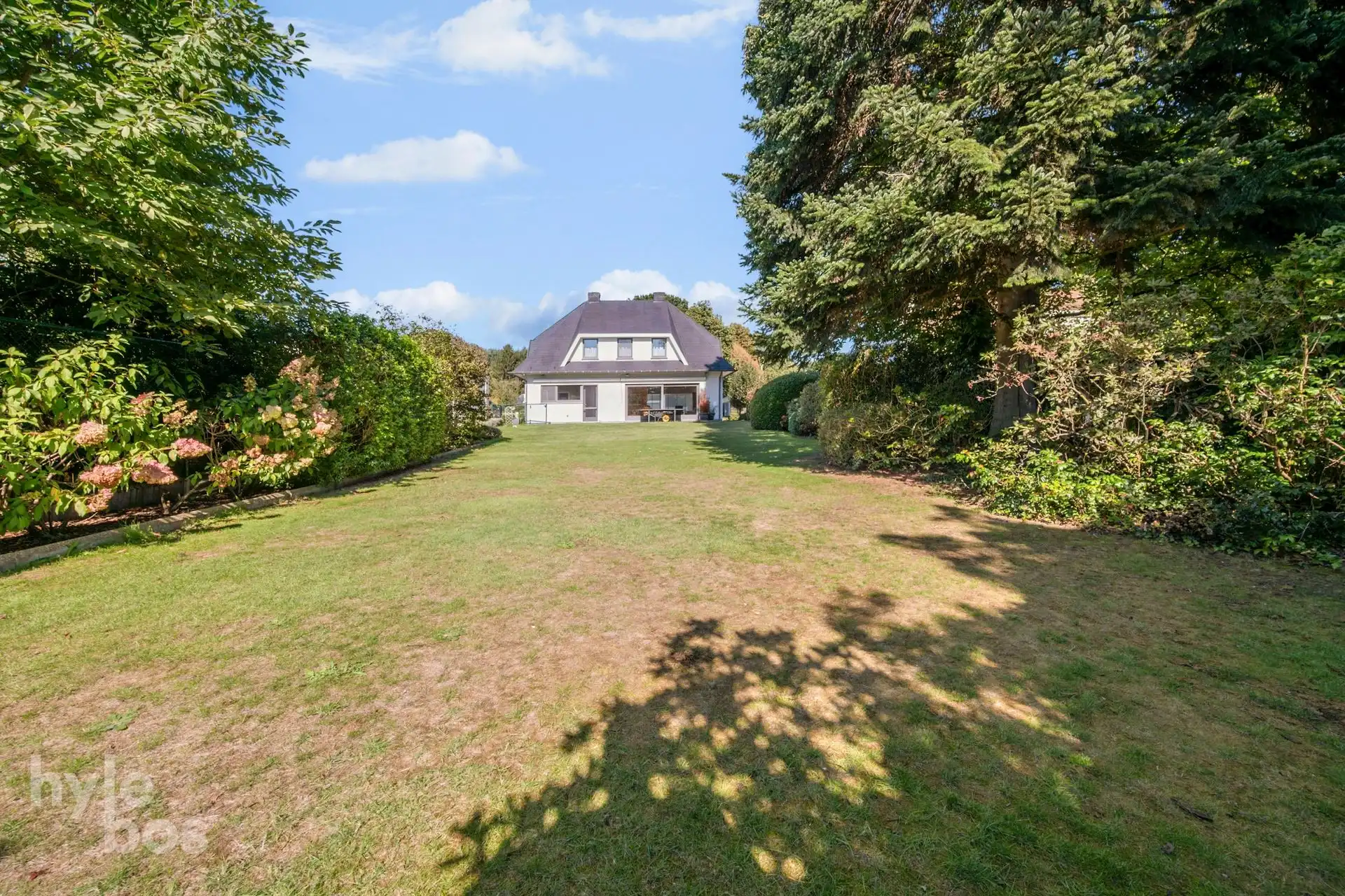 Ruime open bebouwing op 1.073 m² in rustige woonwijk foto 25