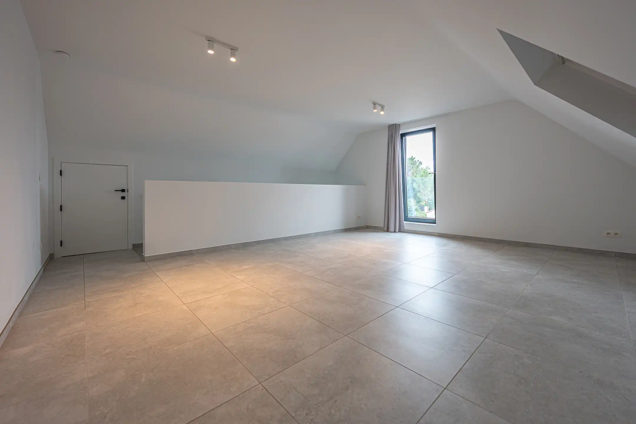 Moderne woning met 3 slaapkamers foto 24