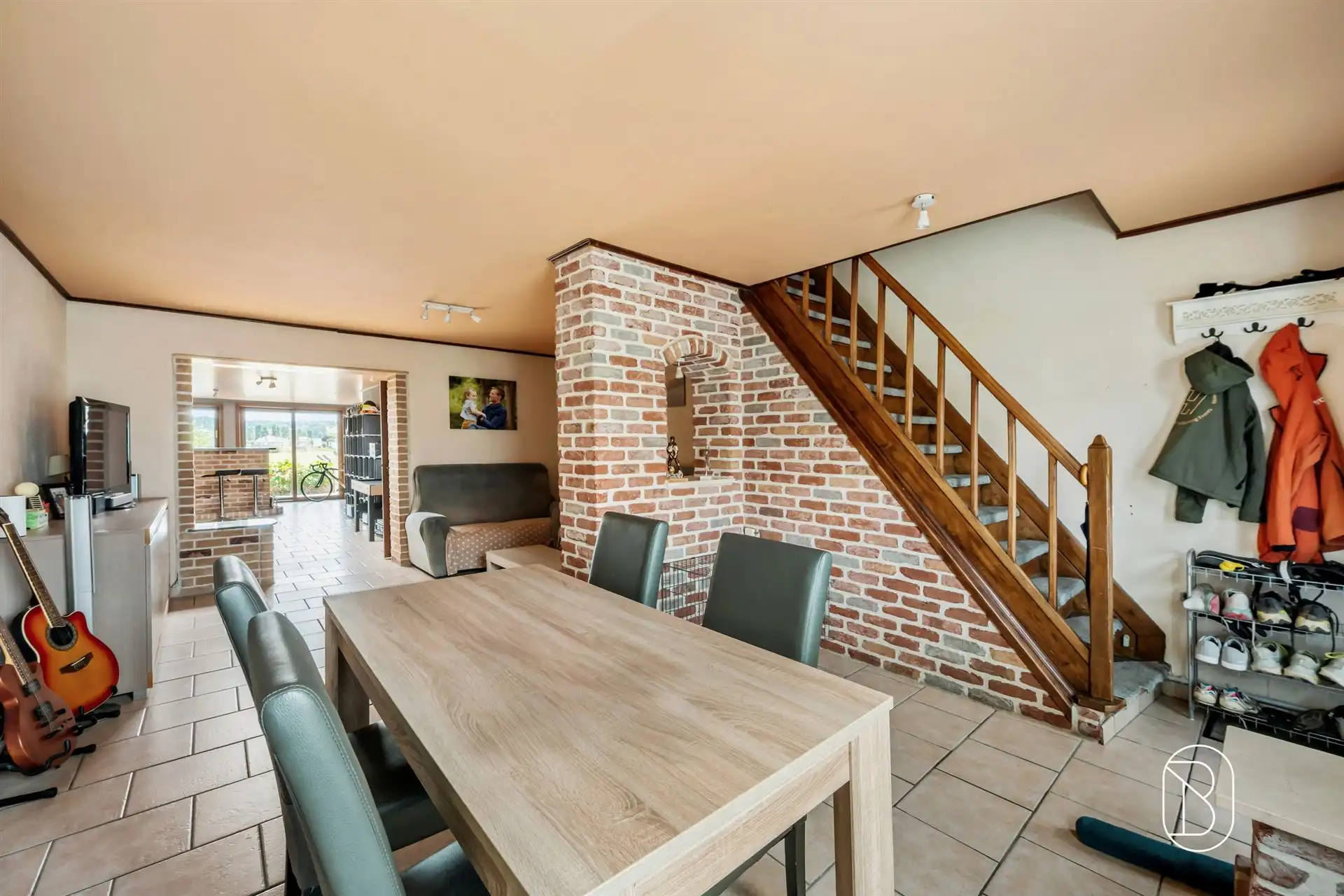 Woning met 4 slaapkamers en prachtig groen uitzicht foto 5