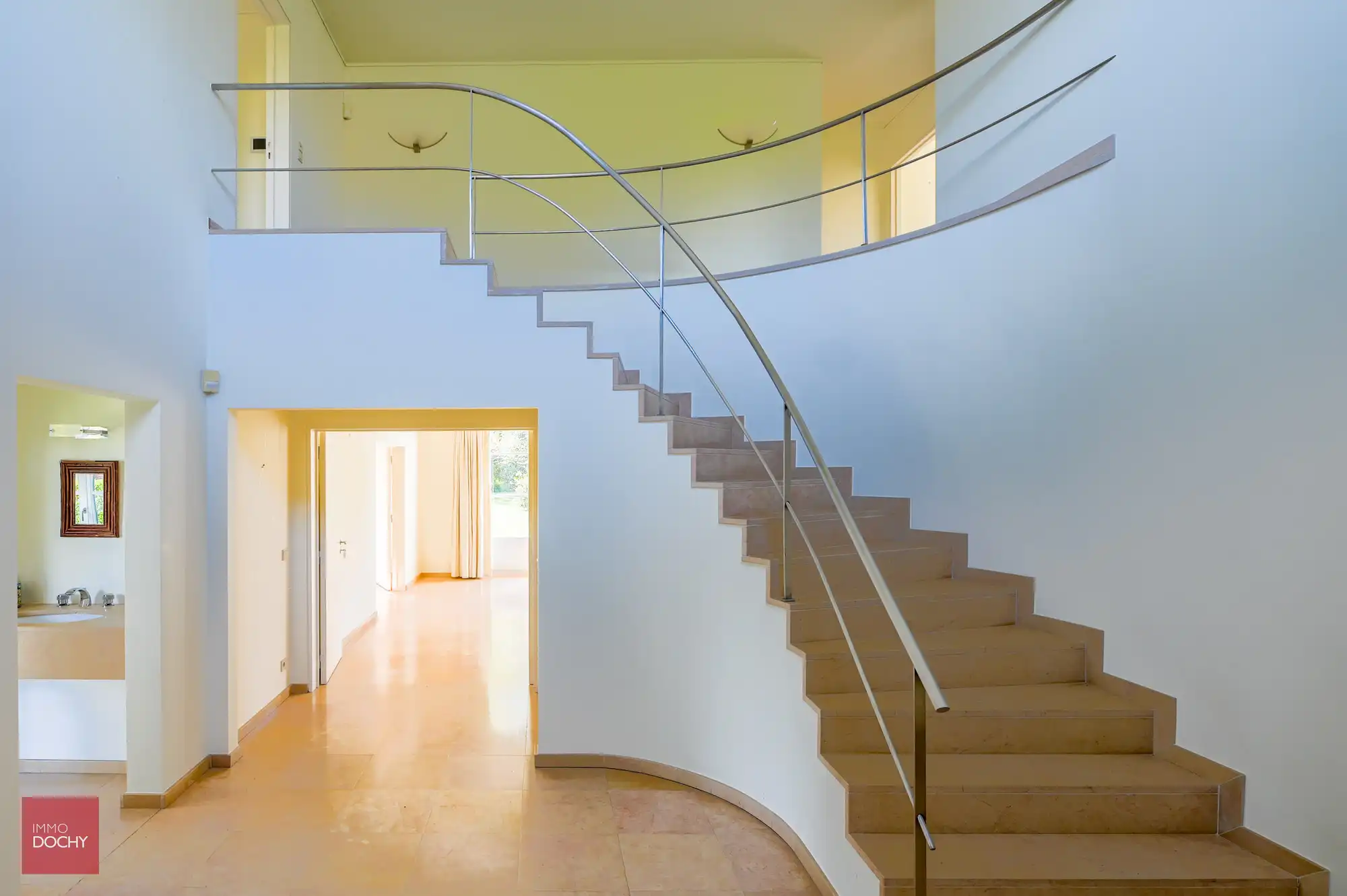 Ruime villa op topligging (Wolvendreef) foto 7