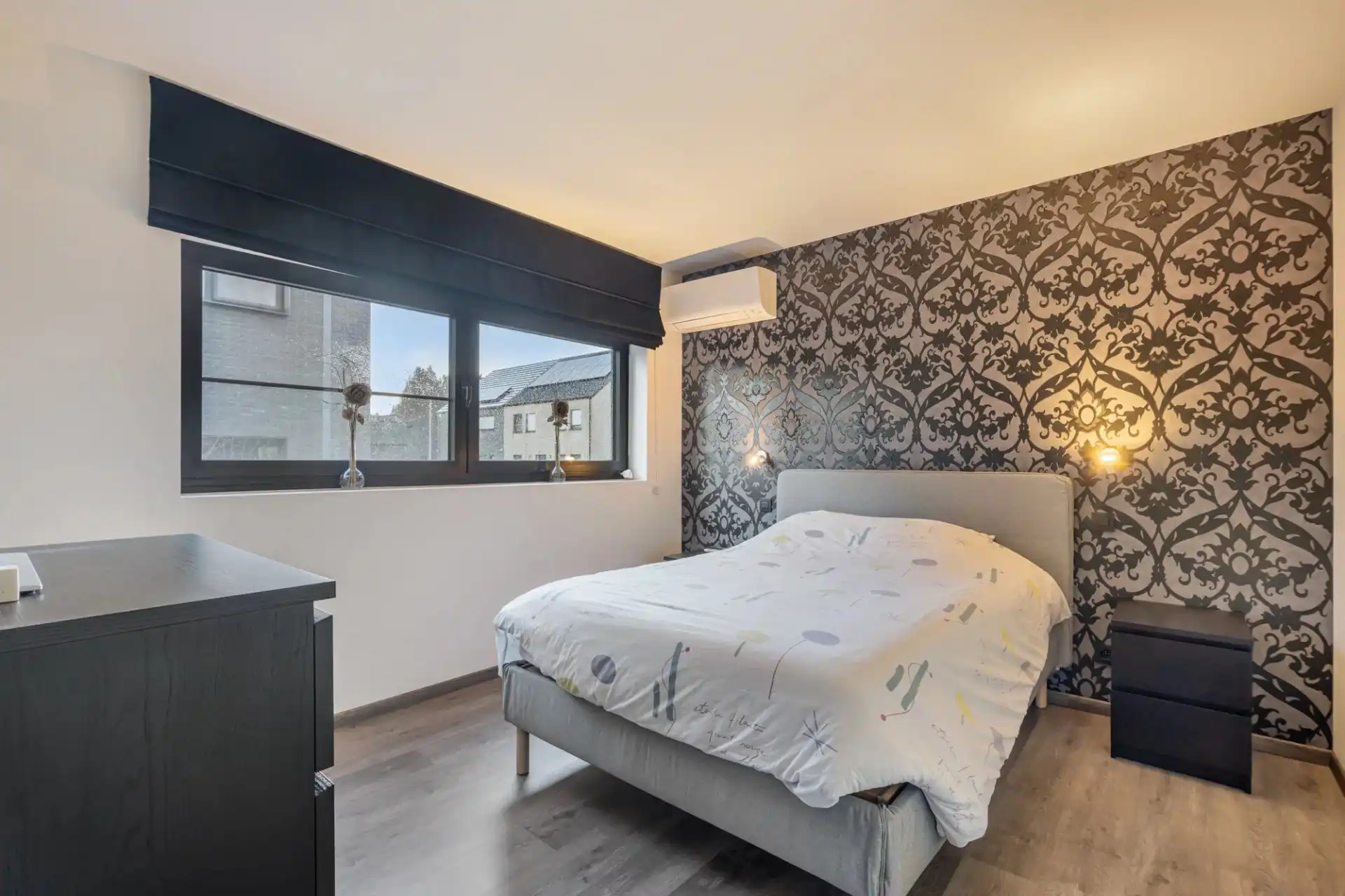 Moderne woning met zwembad in Koersel foto 11