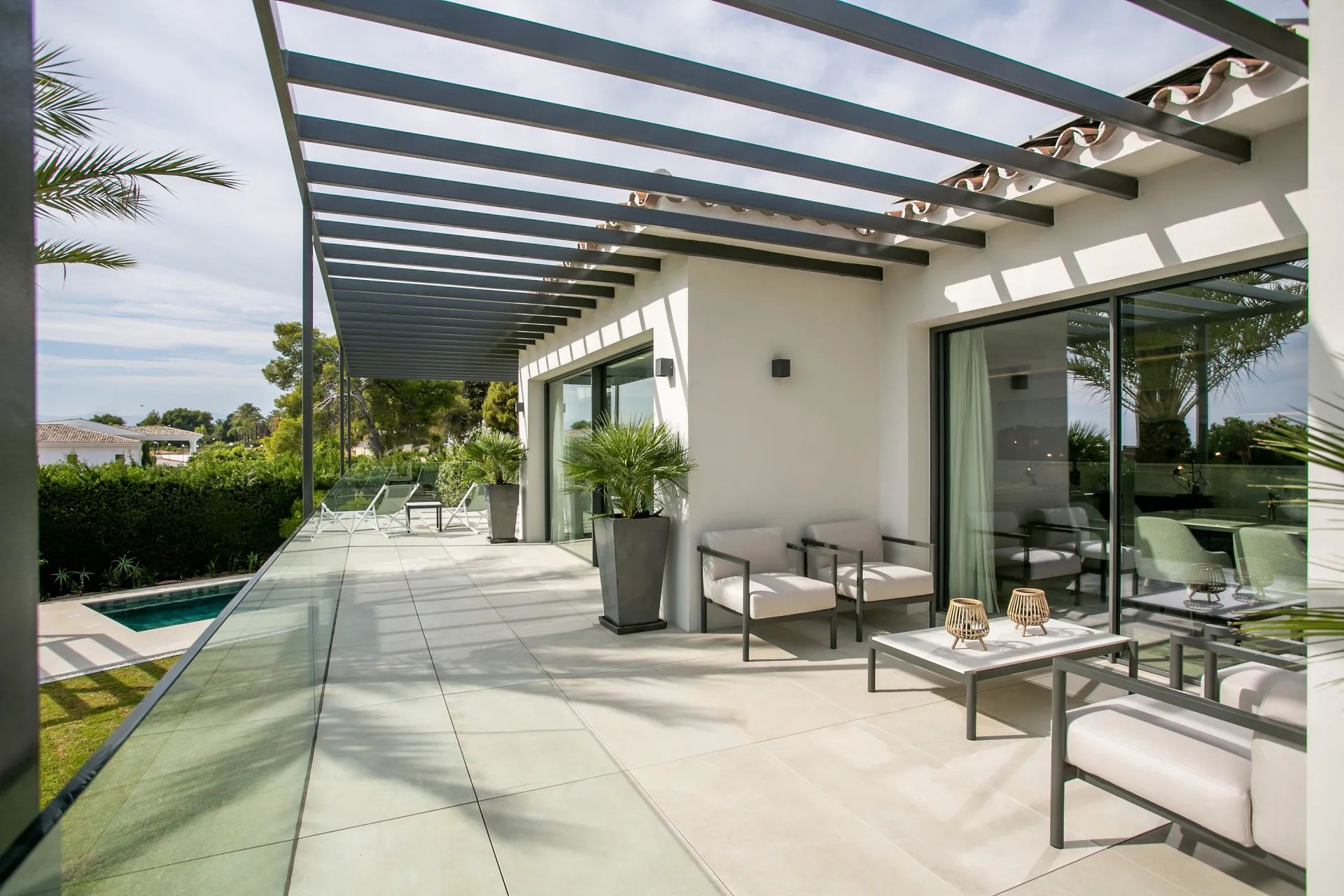 Adembenemende luxe op de Golden Mile – een villa waar elegantie en exclusiviteit samenkomen foto 23