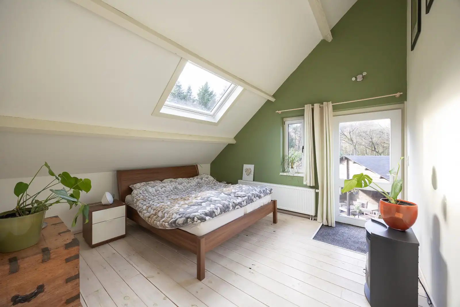 Ruim en rustig wonen op een unieke topligging foto 25