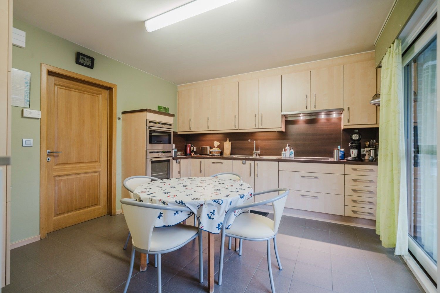 Energiezuinig en grote tuin foto 8