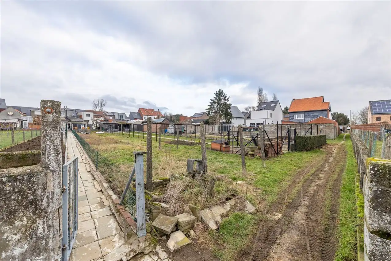 Op te frissen rijwoning, ideaal voor starters foto 39