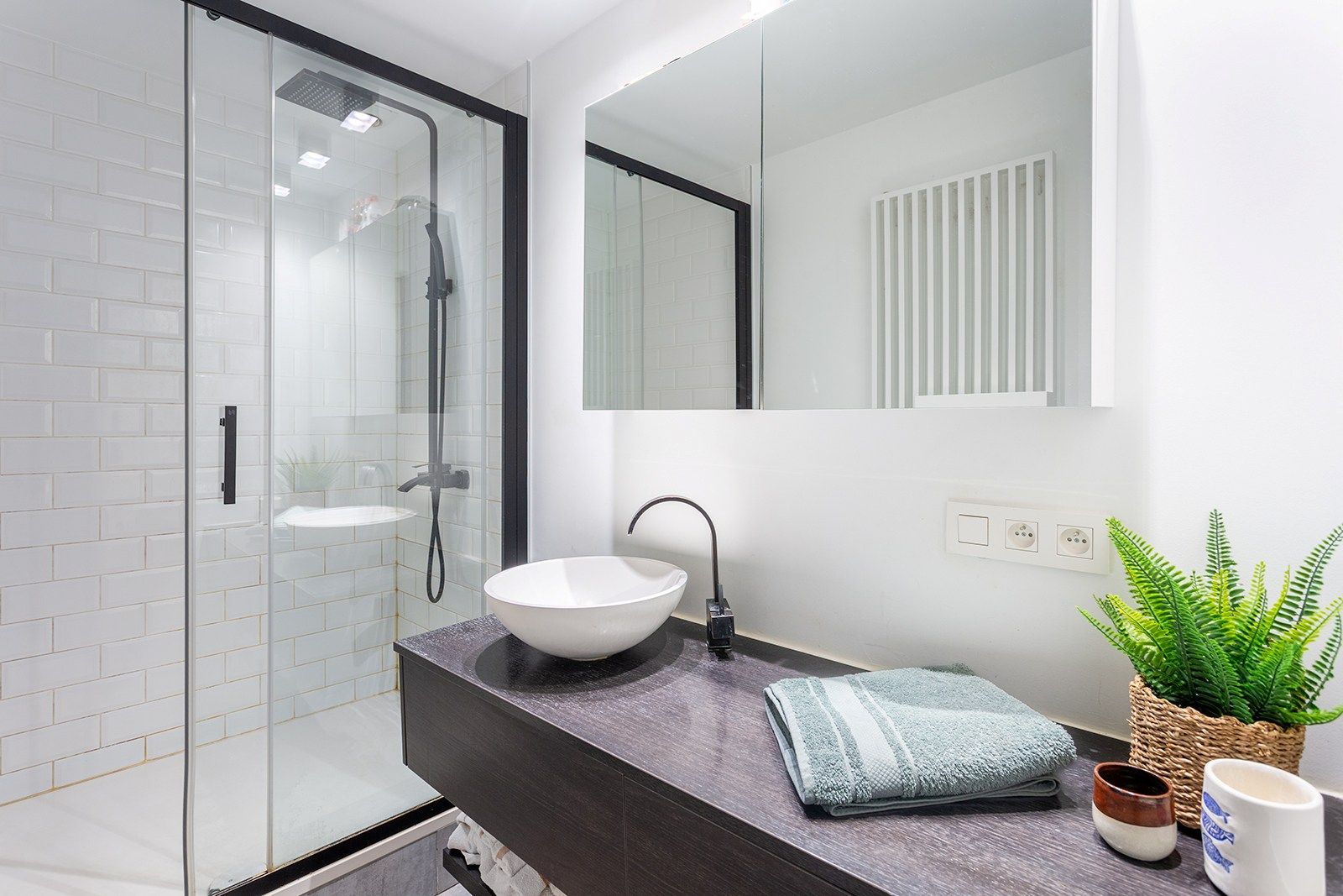 Authentiek & stijlvol wonen met charmante stadskoer  foto 22