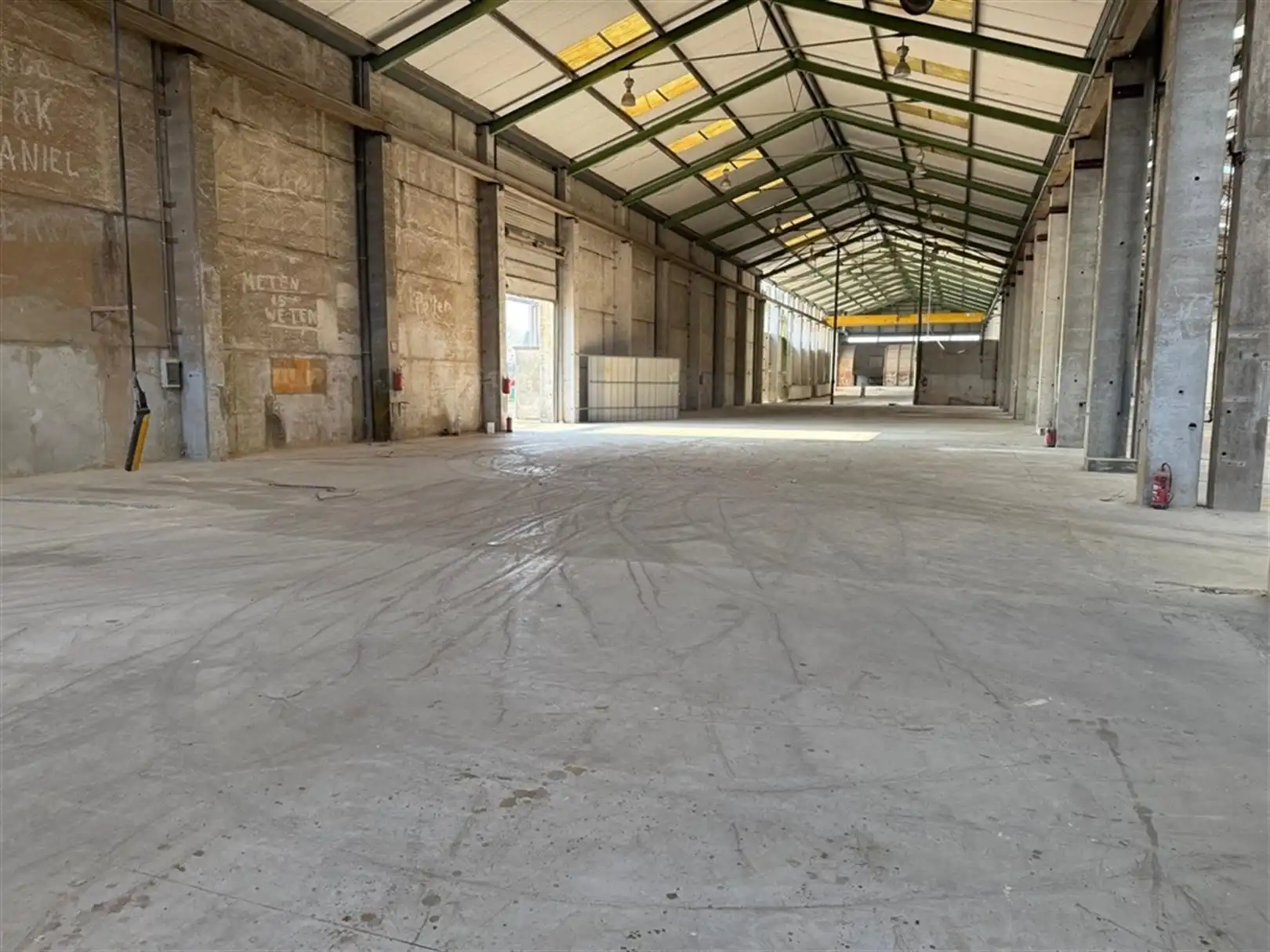 Te huur veelzijdig bedrijfsgebouw te Aalter foto 16