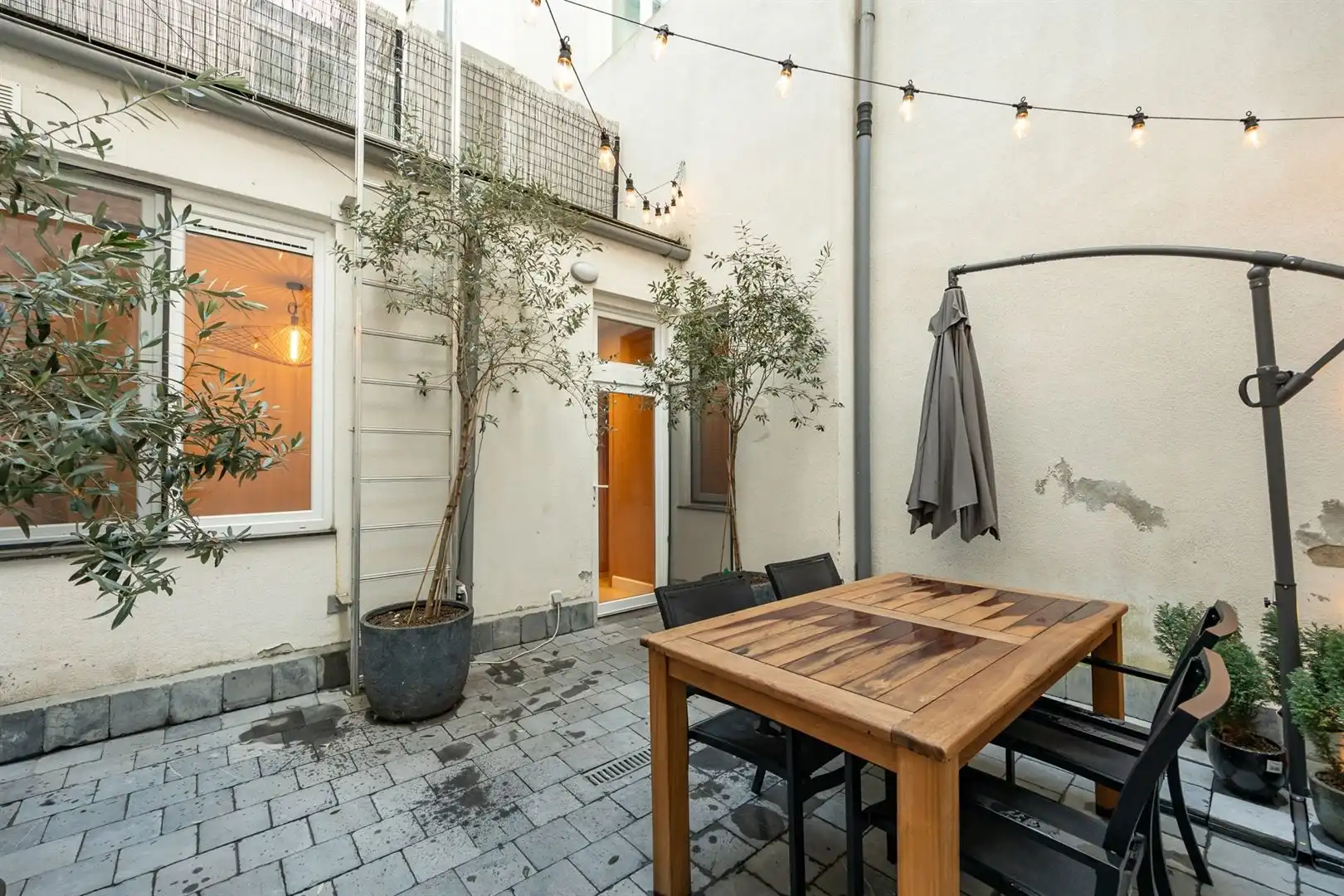 Stijlvol gelijkvloers met stadstuin  foto 17