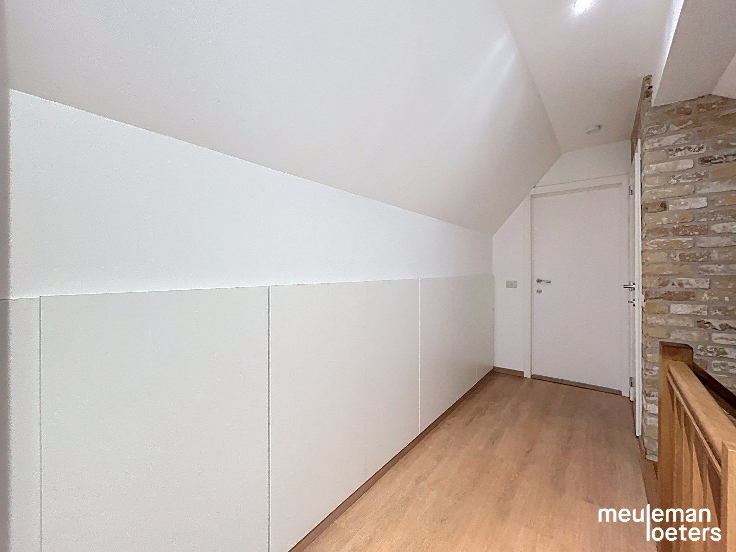 Ruime woning op rustige ligging foto 15