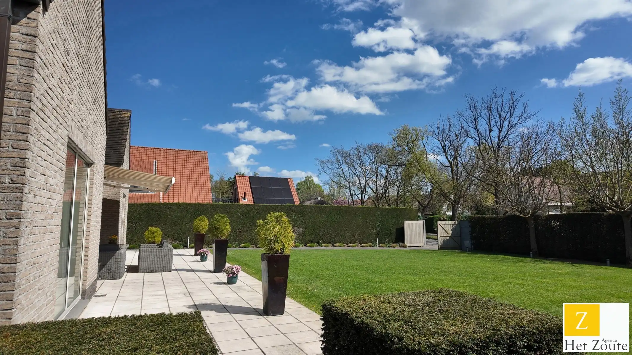 Alleenstaande villa in rustige omgeving foto 9