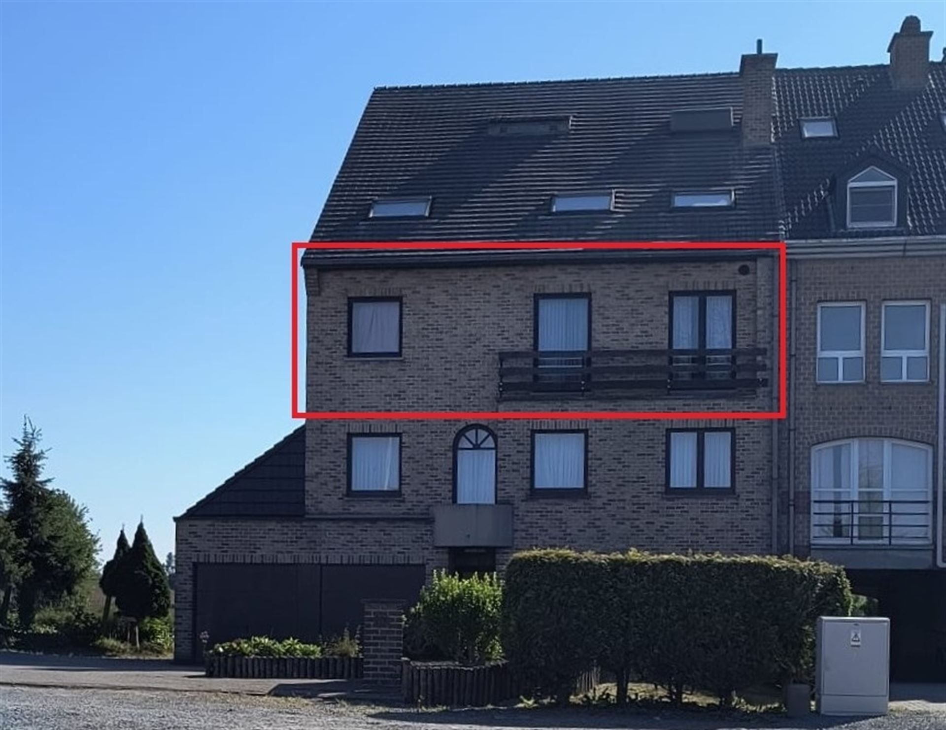 Appartement foto {{pictureIndex}}