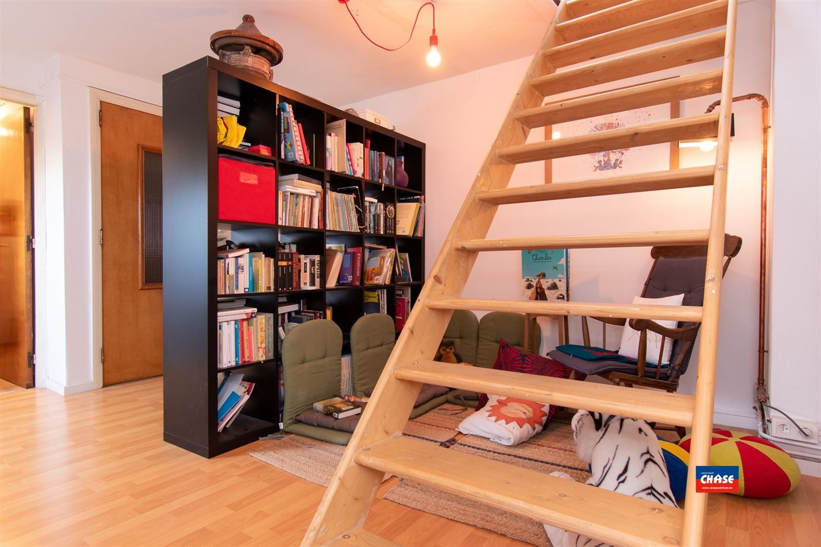 Knappe woning met 4 slaapkamers en enorm veel mogelijkheden foto 34