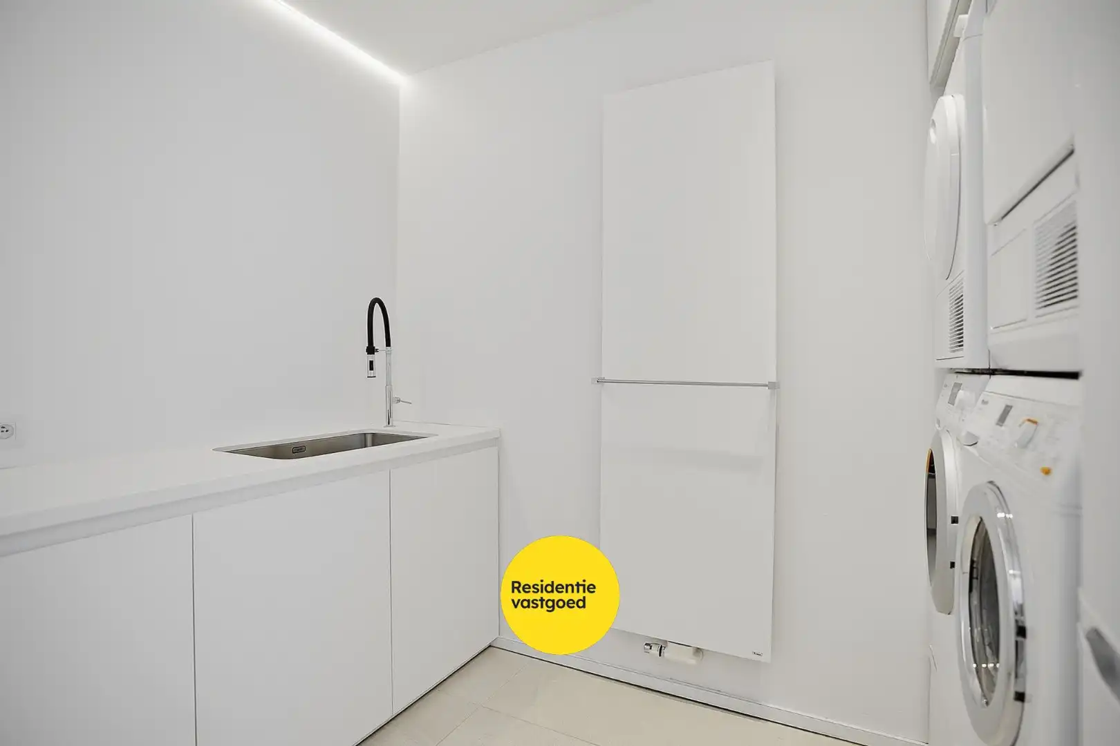 Stijlvolle open bebouwing op toplocatie in Sint-Michiels foto 14