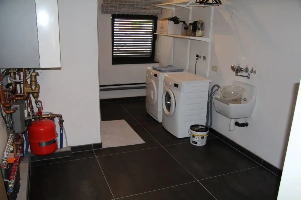 Moderne en ruime woning met 3 slk, terras en tuin  foto 11