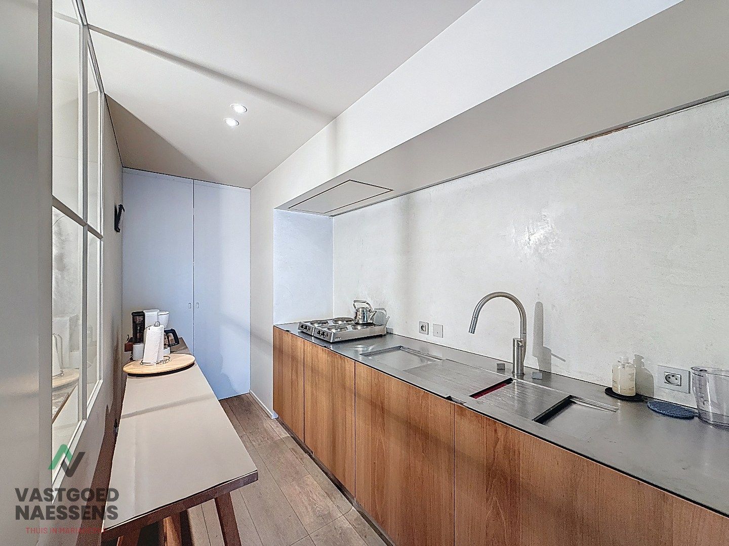 GEMEUBELD 2 SLPK APP MET ZEEZICHT EN 2 TERRASSEN foto 7