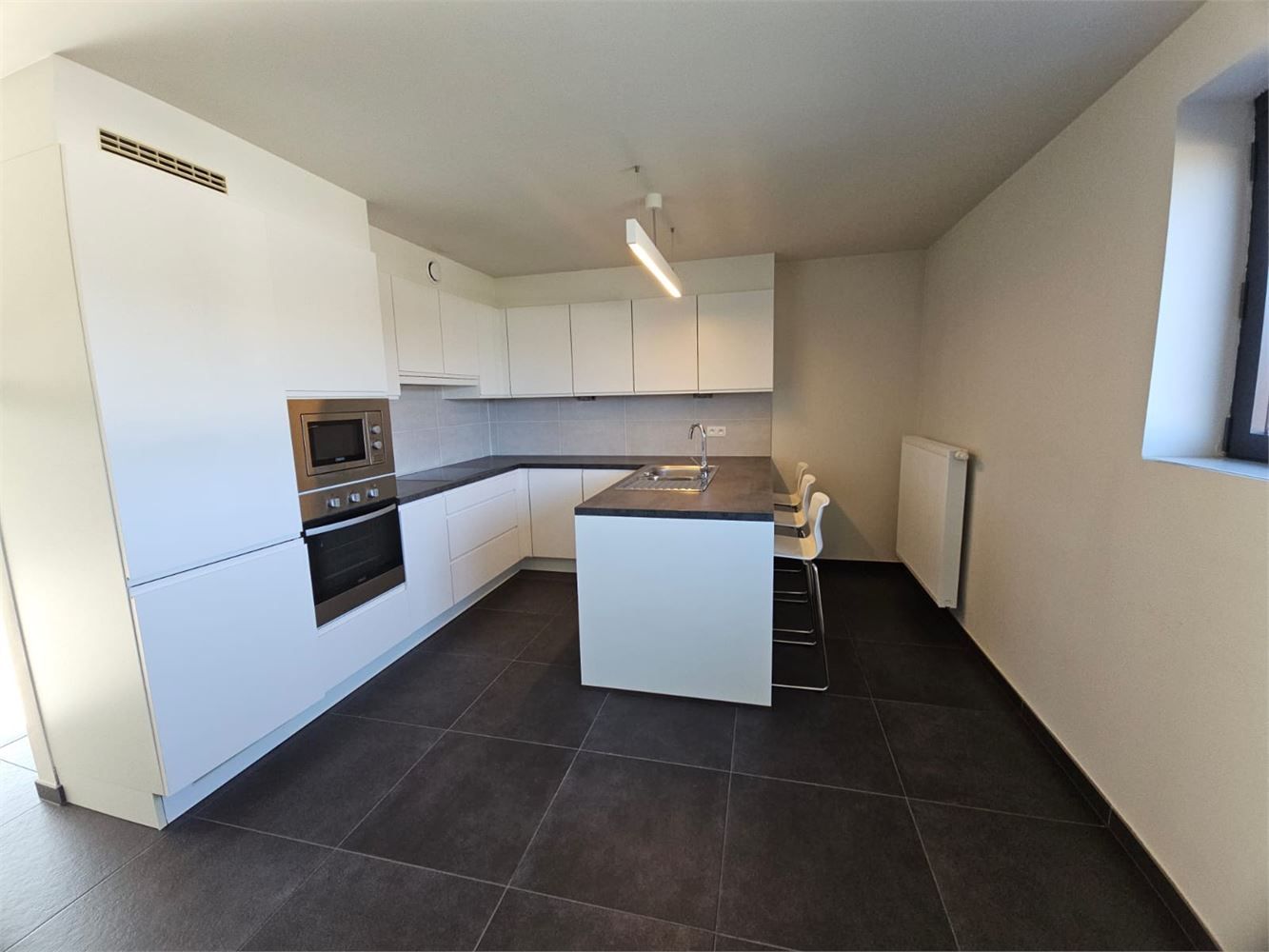 Duplex appartement met 3 slpks, terras (12,63m²) en 3 parkeerplaatsen (Moerbeke) foto 16