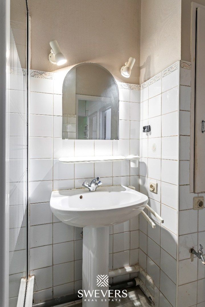 Te renoveren stadsappartement op toplocatie in Hasselt foto 17
