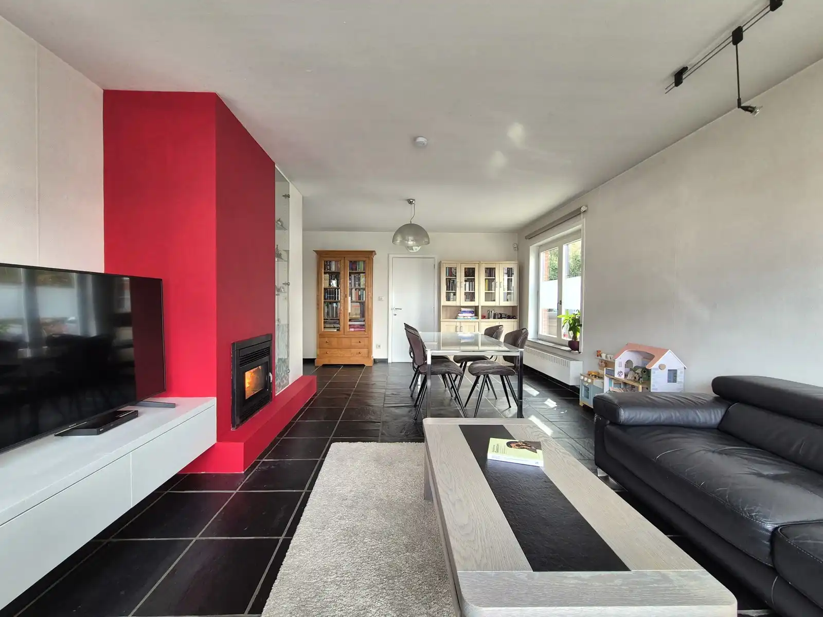 Instapklare open bebouwing (recent nieuw dak + CV-ketel) foto 7