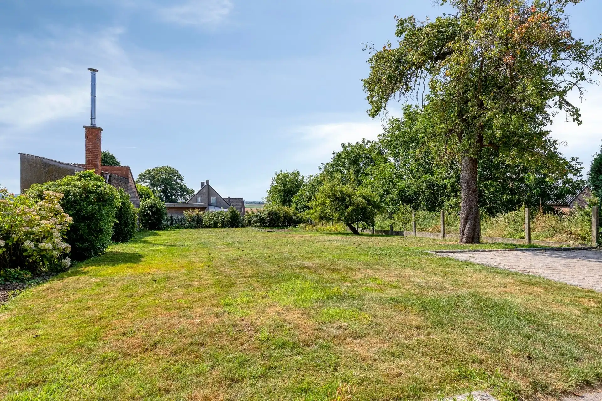 Zeer ruime woning geschikt als kangoeroe woning foto 3