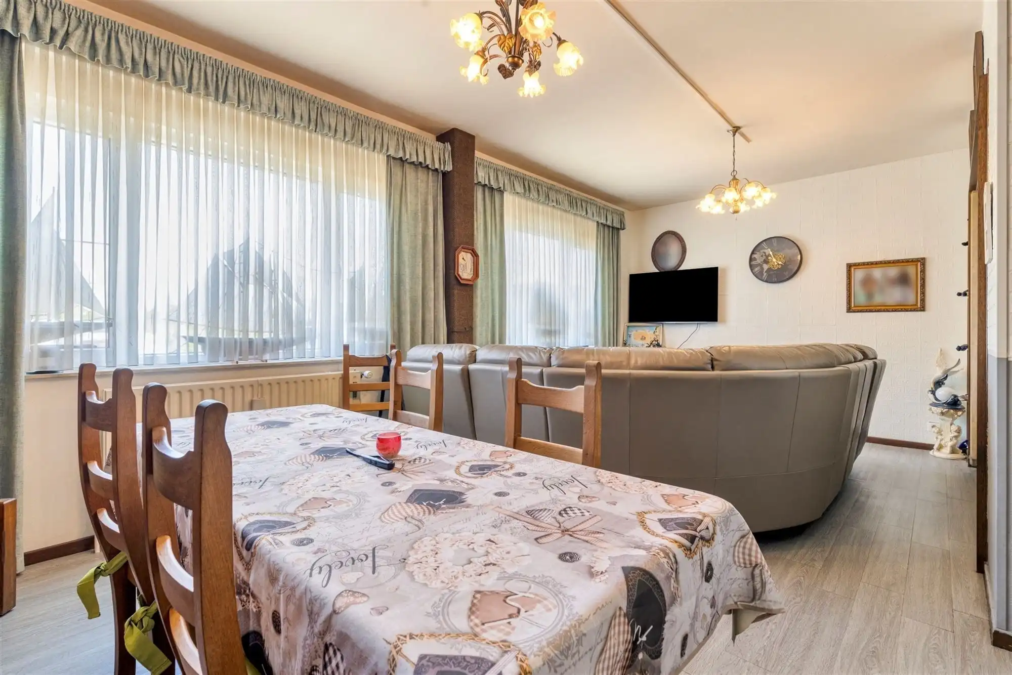 Gelijkvloers appartement met 2 slaapkamers foto 7