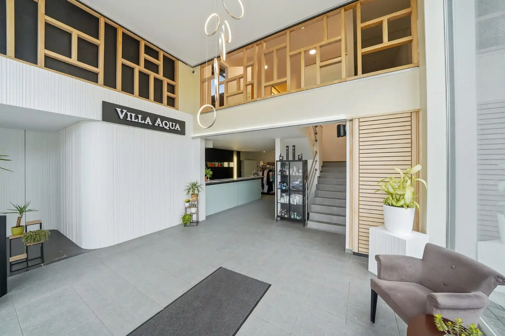 Uitzonderlijk bedrijfsgebouw met 1.210 m² en eindeloze mogelijkheden foto 12