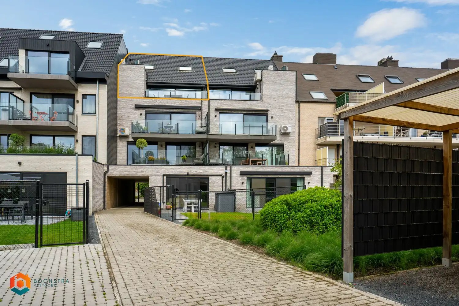 Energiezuinig appartement met 3 slpkrs, 2 terrassen en garagebox te Heist-op-den-Berg foto 17