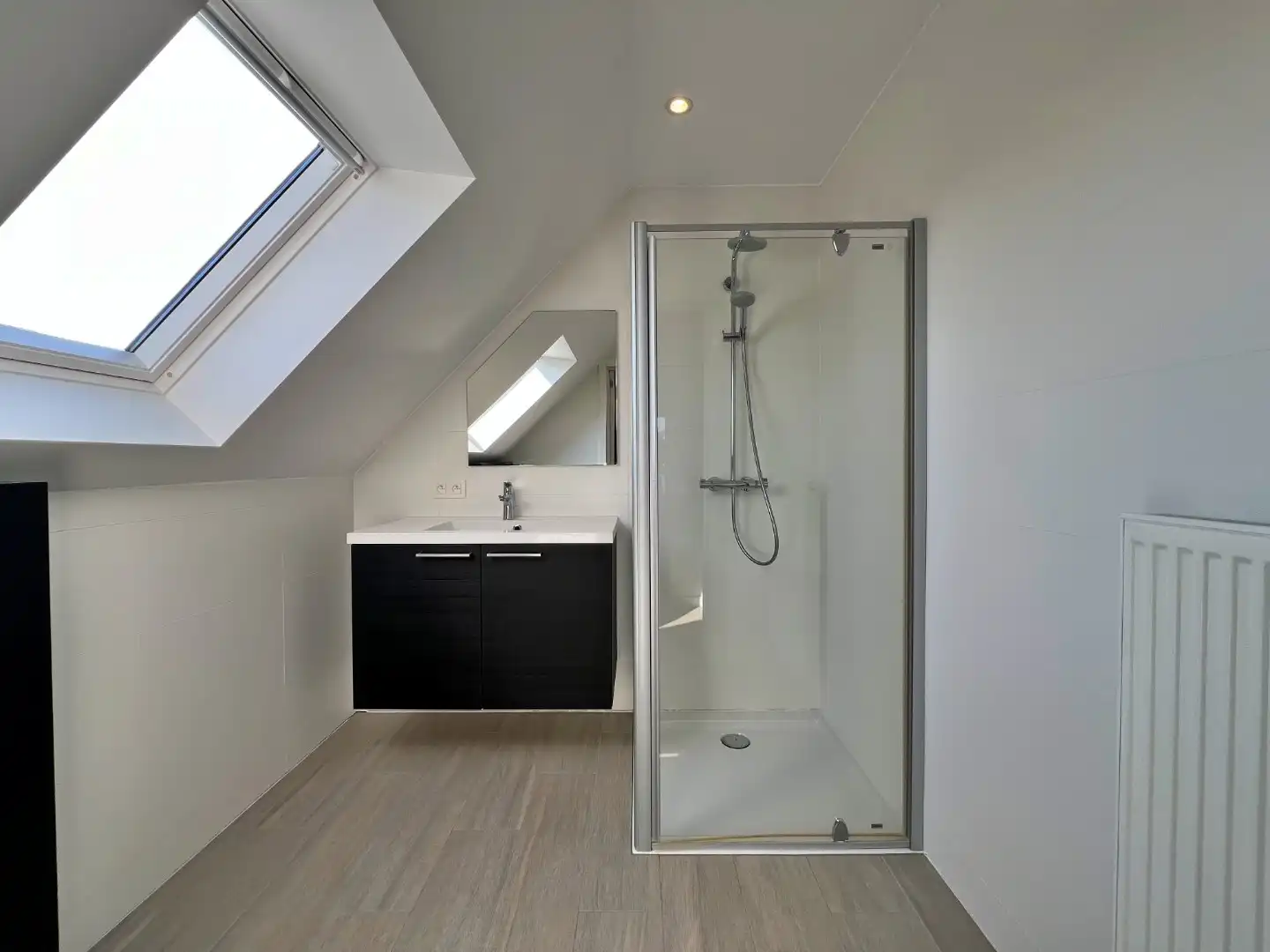 🏠 Te huur – Duplex appartement in het hart van Sleidinge foto 13