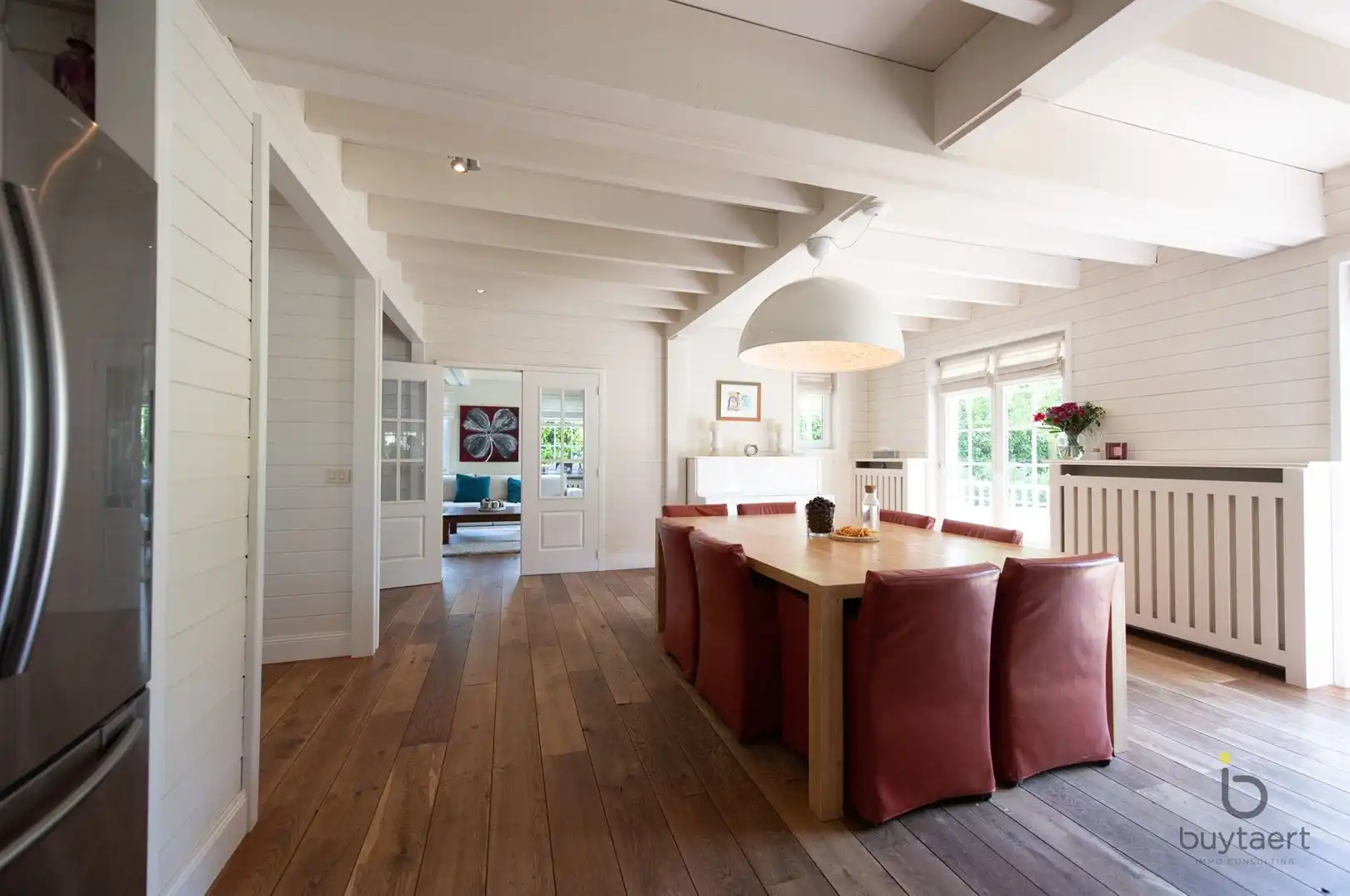 Knappe long island karakter villa in een heel fijne omgeving te Halle-Zoersel! foto 8