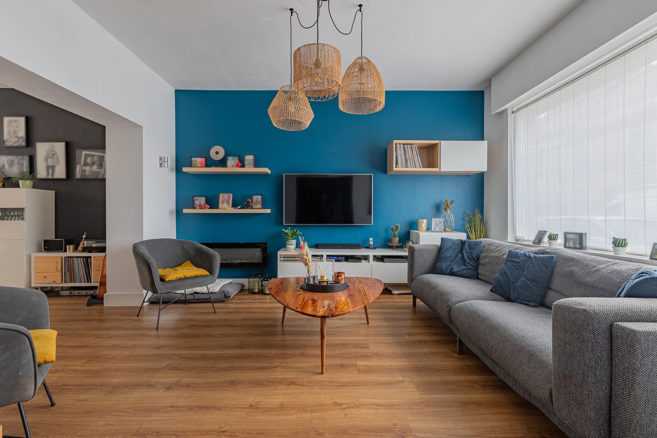 RONSE - Charmante gezinswoning met 4 slaapkamers en tuin foto 2