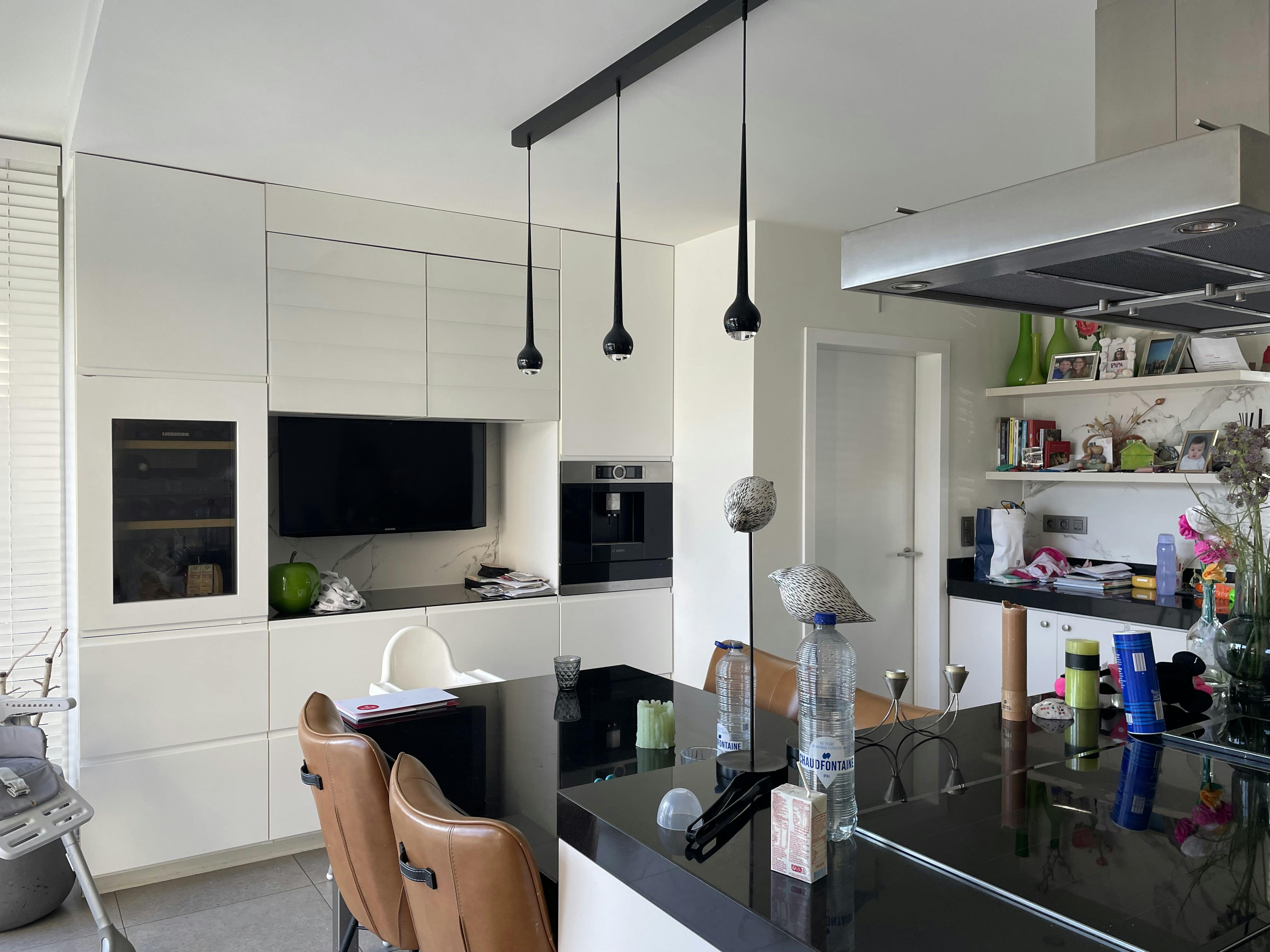 Luxe villa met exclusieve tuin en magazijn in KMO-zone foto 95