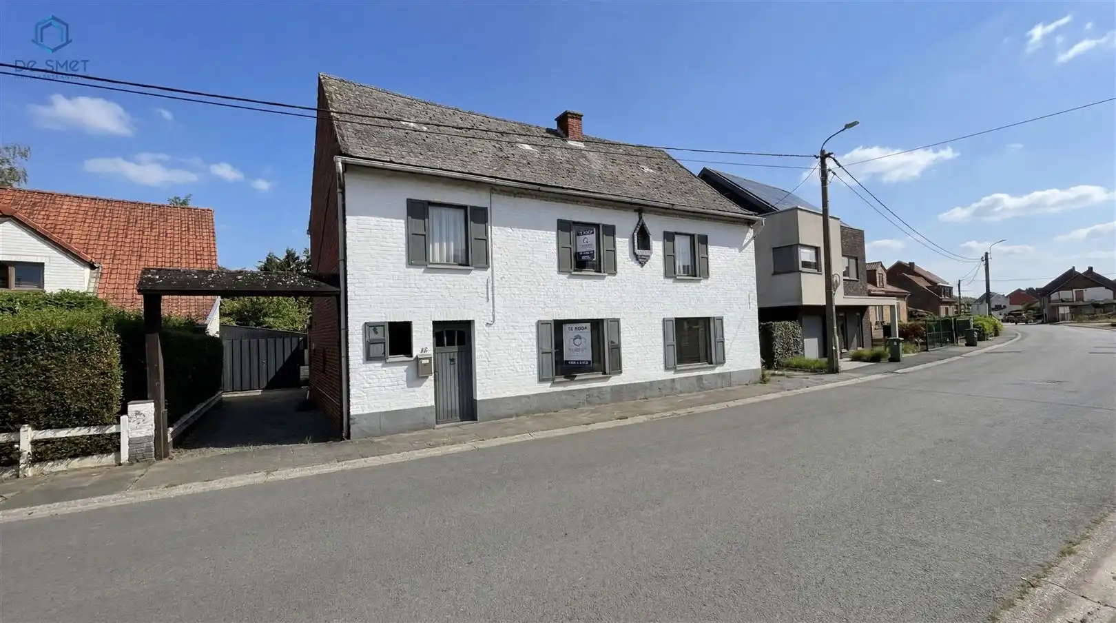 Hoofdfoto van de publicatie: Te renoveren woning met 5 slaapkamers, garage en ruime tuin in het landelijke Viane