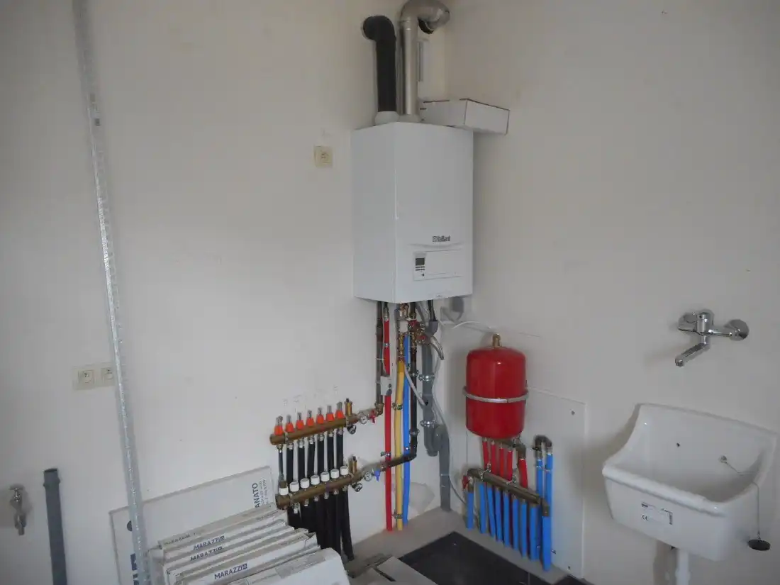 Mooi gelijkvloers appartement te Tessenderlo-Ham foto 12