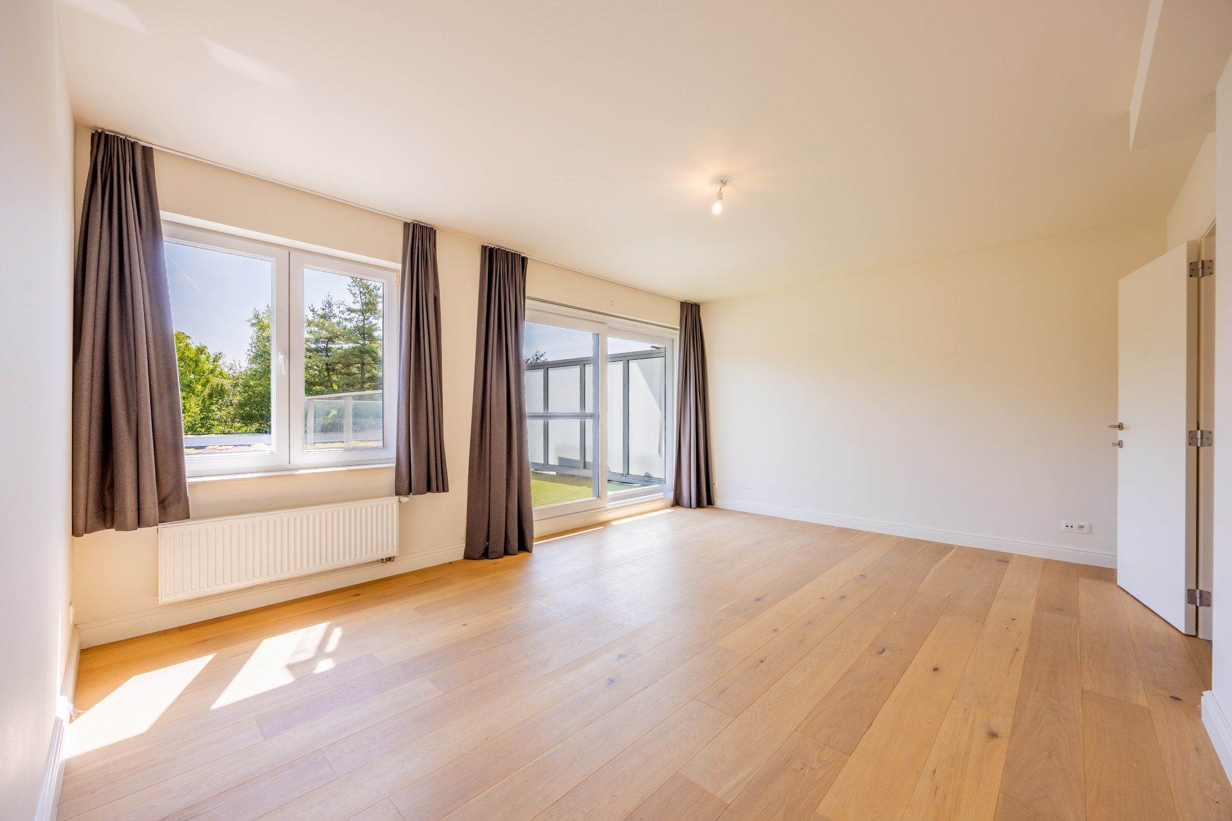 UITZONDERLIJK APPARTEMENT MET AUTOSTAANPLAATS  foto 9