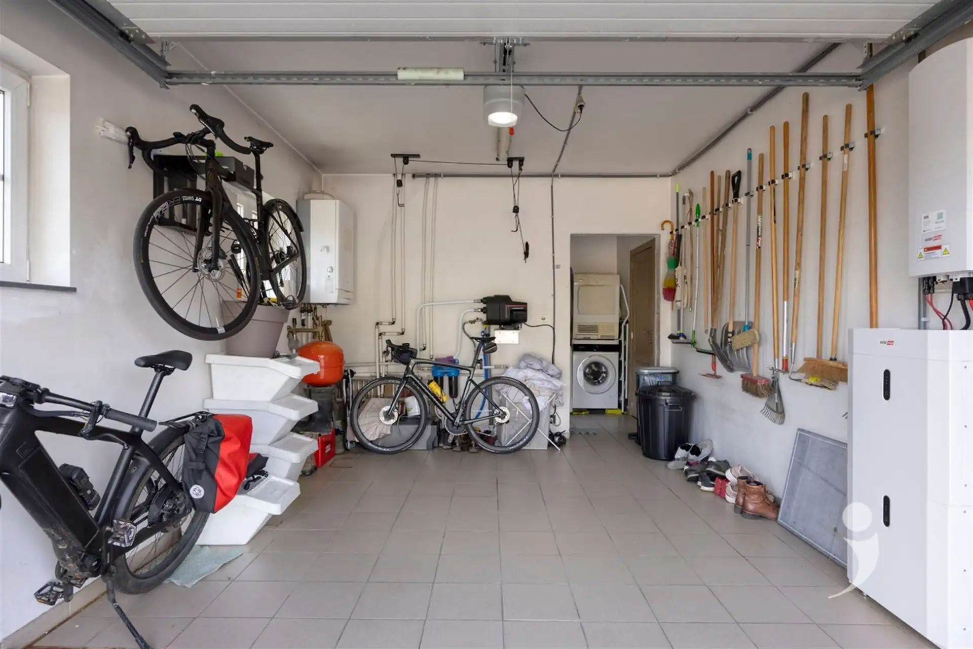 Prachtige villa met hoogwaardige afwerking foto 39