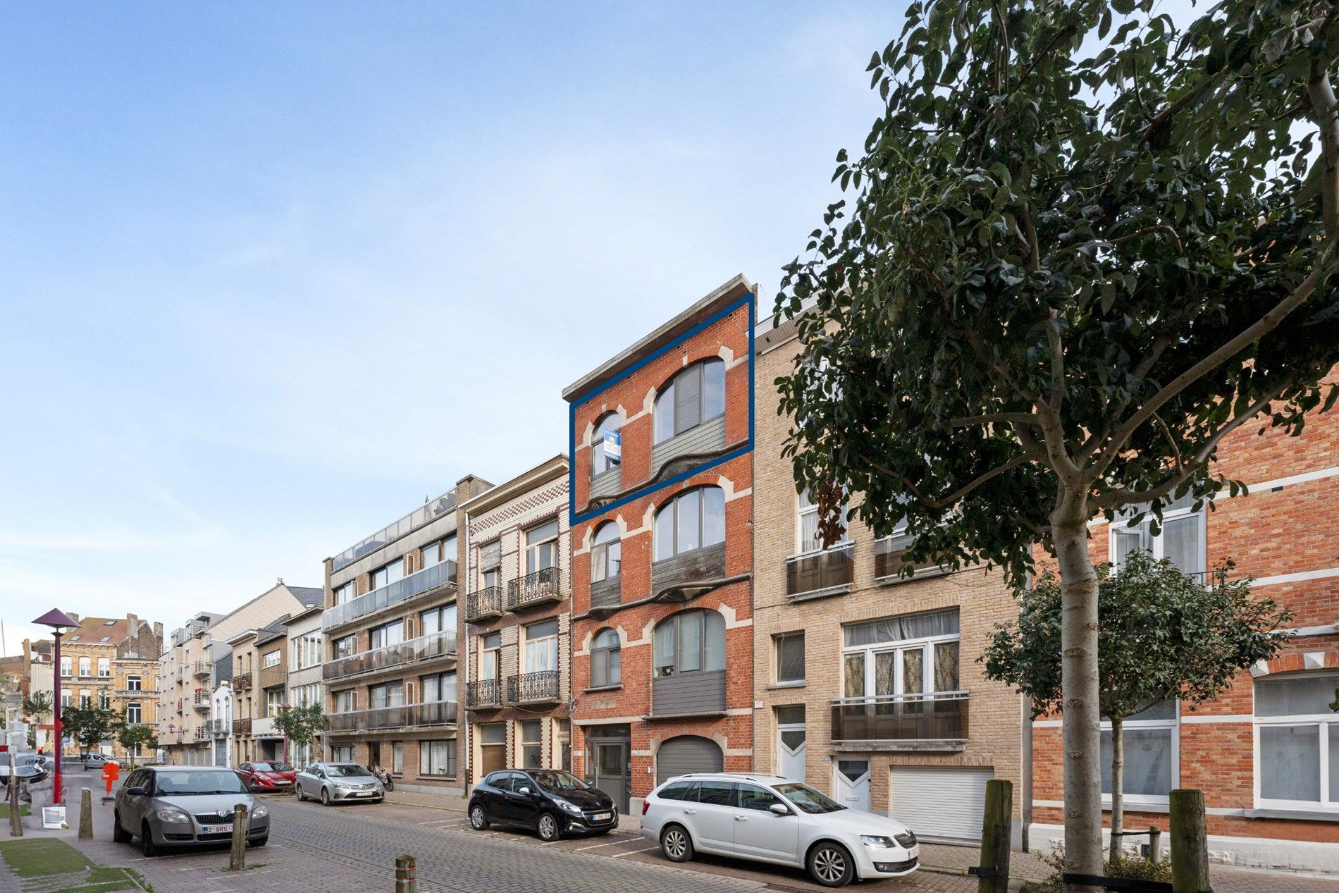 Vernieuwd appartement in een mooi gebouw te Blankenberge foto 12