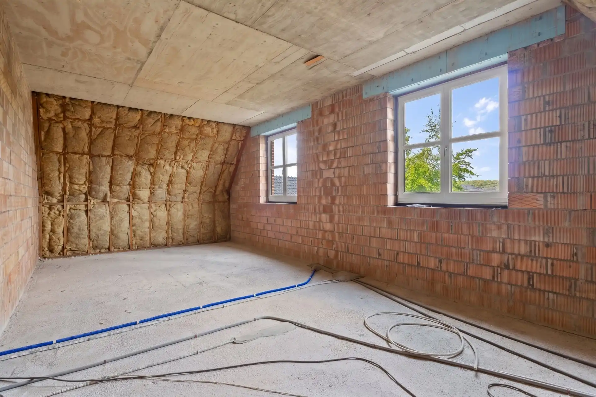 Heel riante casco villa, op 3381m² grond.  foto 15