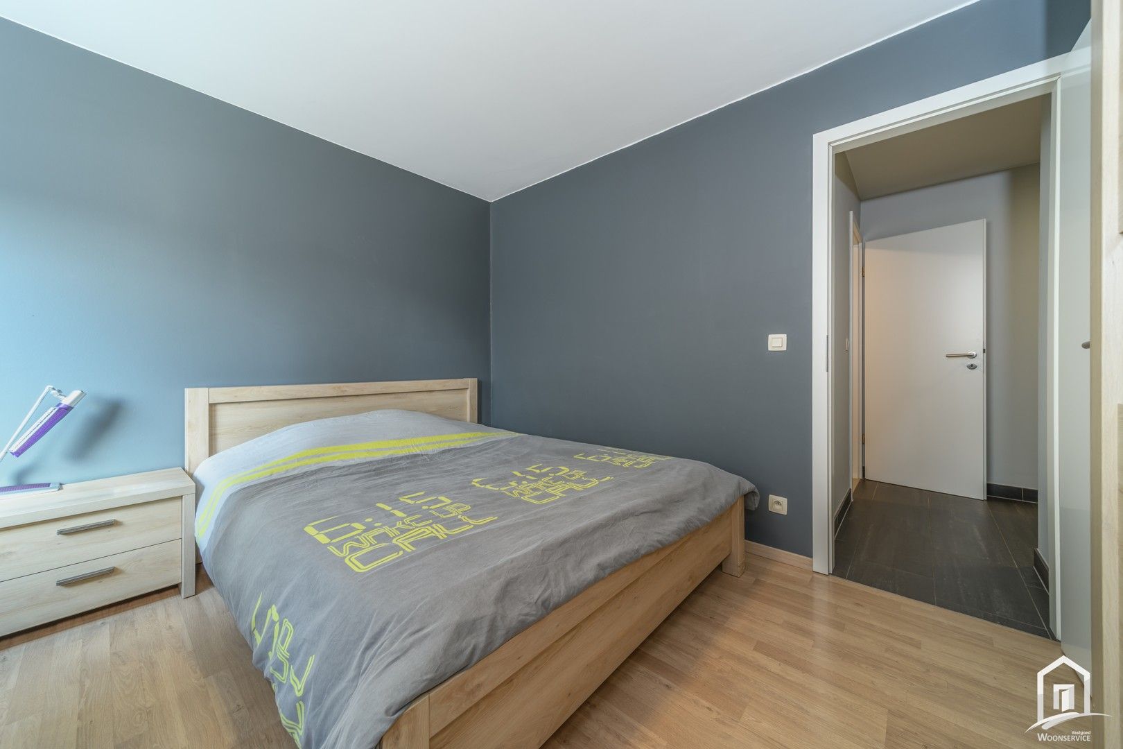 Centraal gelegen, recent 2 slaapkamer-appartement in centrum Aalst foto 10