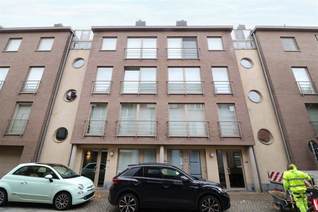 Appartement met 2 slpk., autostaanplaats en terras in centrum Aarschot foto 24