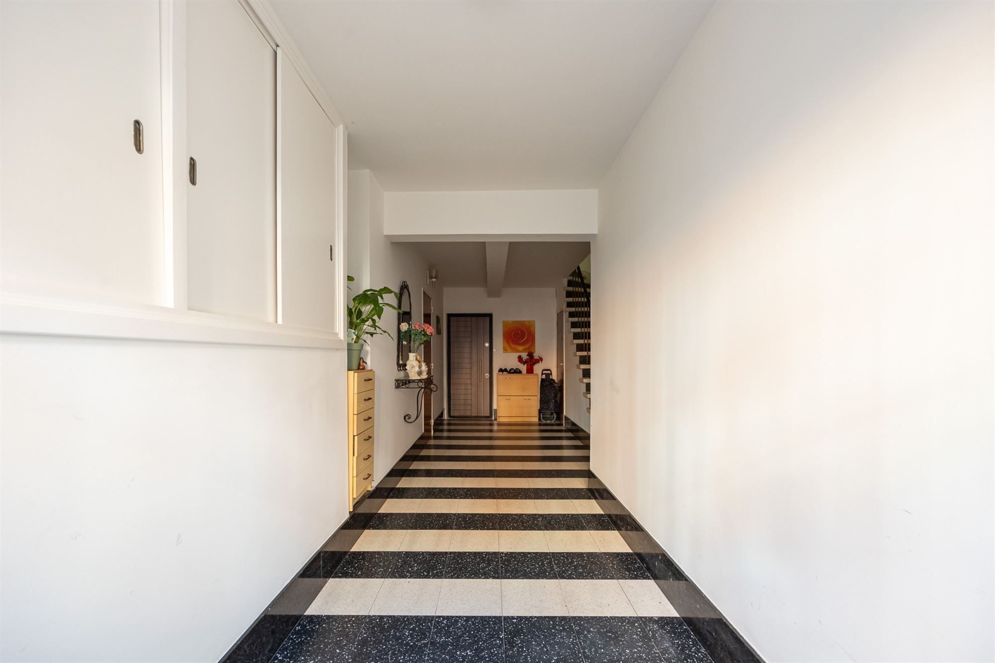 Verhuurd investeringsappartement met 2 slaapkamers foto 13